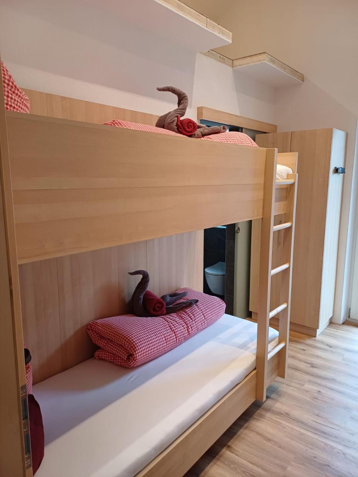 Ferienwohnung Gundolf Christine Arzl im Pitztal Exterior foto