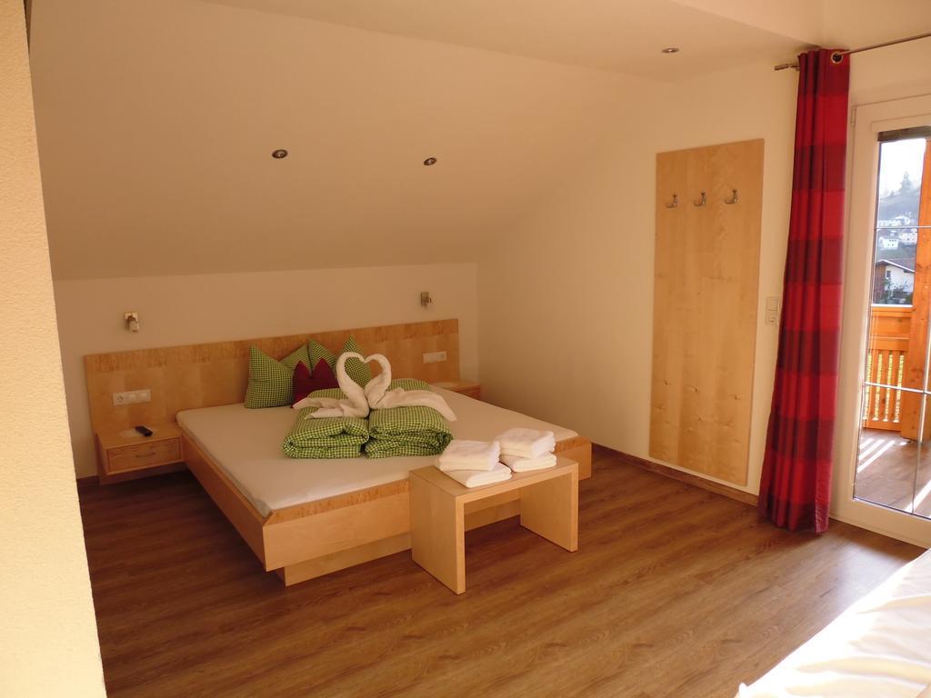 Ferienwohnung Gundolf Christine Arzl im Pitztal Zimmer foto